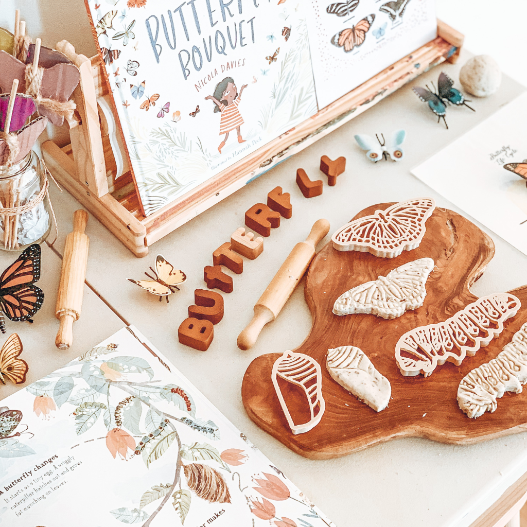 Butterfly Life Cycle Eco Large Cutter set to discover the Arctic animals. Australian made, all natural Eco Cutters which are biodegradable. Spark your child’s imagination with nature toys from Kinfolk Pantry.